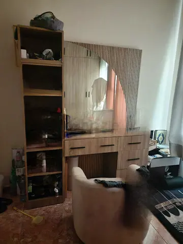 Wooden vanity dressing table with mirror and storage shelves