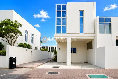 3BR + Maid | Single Row | Near Exit & Park