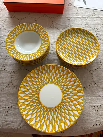 Soleil d’Hermes Set of 18
