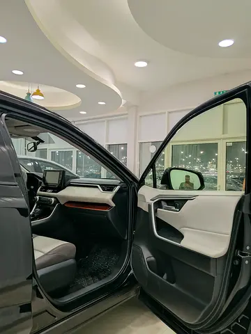 صورة مصغرة 12 لـ 2020 Toyota RAV 4
