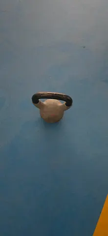 Used 8kg kettlebell weight for home workouts