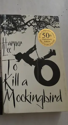 To Kill a Mockingbird - Harper Lee (Paperback)