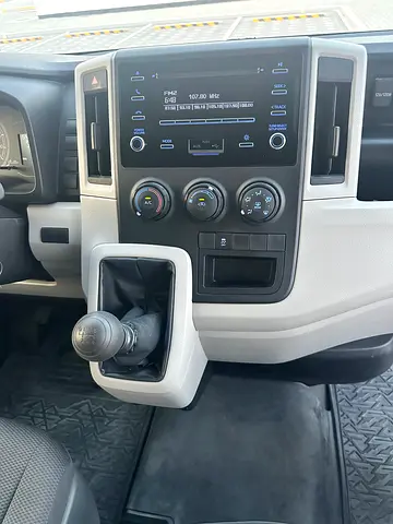2020 Toyota HIACE 缩略图 12