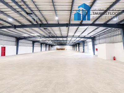 Prime Location Warehouse Ideal For Storage Ras-2