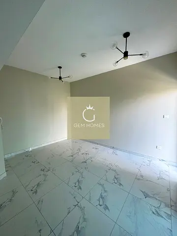 DESIGN YOUR OWN | UNFURNISHED | READY TO MOVE-IN