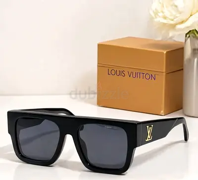 LV Louis Vuitton Black Square Sunglasses with Box