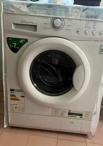 LG Front Load Washing Machine 7kg - Good Working Condition