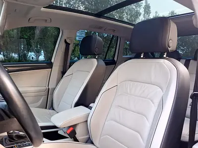 2017 Volkswagen TIGUAN thumbnail 12