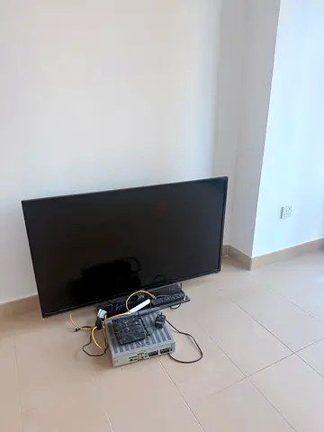 TCL 50" LED TV
