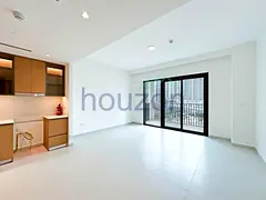 Prime Location | Premium 2BR | Beach Access