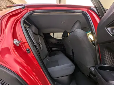 صورة 14 لـ 2020 Toyota C-HR