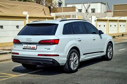 صورة 6 لـ 2023 AUDI Q7