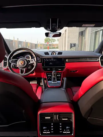 2022 Porsche CAYENNE 照片 7