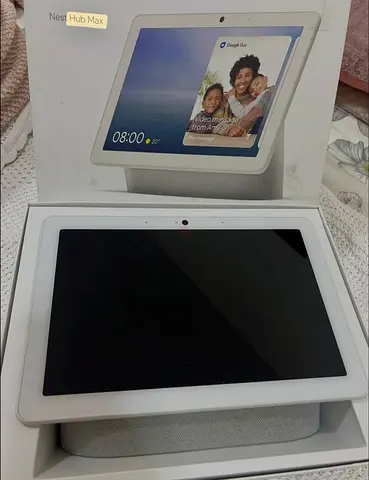 Google Nest Hub Max – Like New 🤍  Selling my Google Nest Hub Max in excellent condition, with the o
