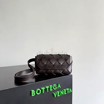 BOTTEGA VENETA
Diago belt bag