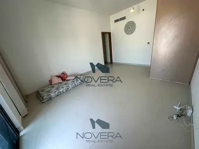Luxury 2BR Apartment | Corner Layout | Waterfront Living