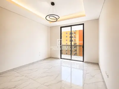 BRIGHT APARTMENT | READY TO MOVE | MODERN LAYOUT