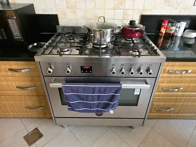 Bertazoni Gas Electric 5Burner Cooker 90x60cm