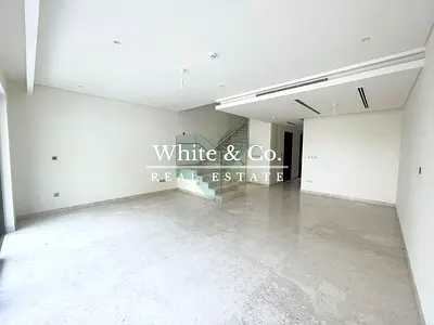 4 Bedroom| Spacious| Modern| Available Now