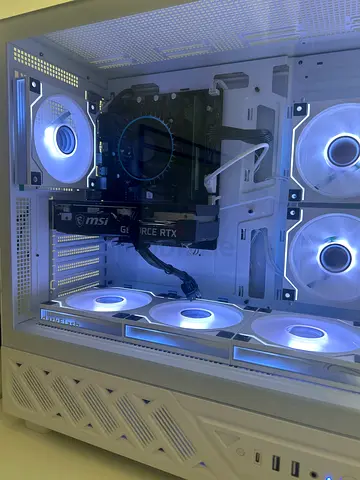 Gaming pc setup (Lightly USED)