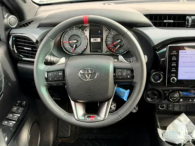 صورة 16 لـ 2026 Toyota HILUX