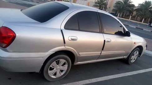 2005 Nissan SUNNY photo 9