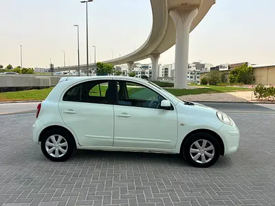 2015 Nissan MICRA — фото 4