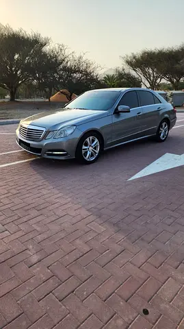 2013 Mercedes-BENZ E-CLASS 缩略图 8
