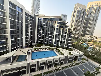 Vacant | Sea and Pool View | Creek Horizon Dubai