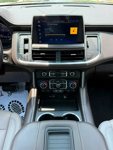 2023 Chevrolet SUBURBAN 缩略图 11