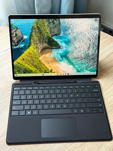 Microsoft Surface Pro 8 - Core i7 | 16 GB | 512 GB SSD | Personal use | SIM Card Slot |
