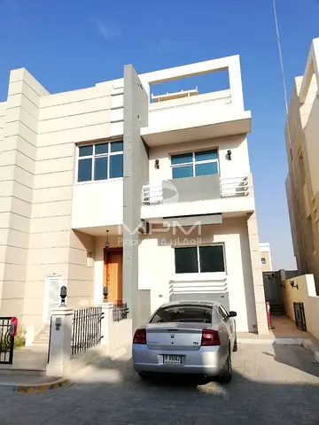 Standalone Villa | Maid's Room | Laundry &amp; Store