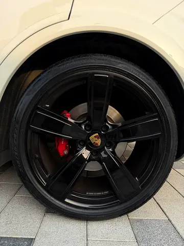 صورة مصغرة 12 لـ 2022 Porsche CAYENNE
