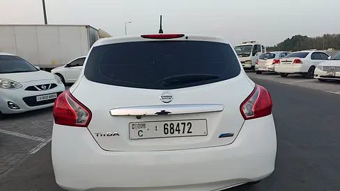 2015 Nissan TIIDA — миниатюра 13