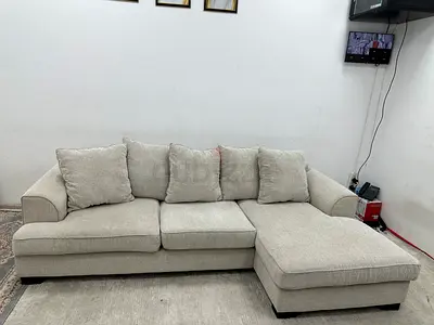 Looks great condition the one brand Kingston lshape sofa
