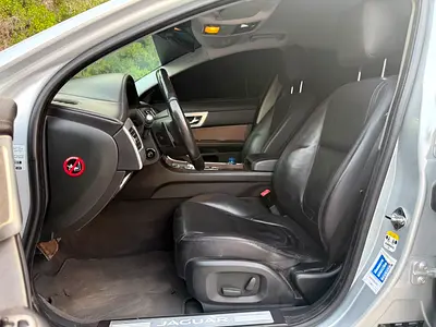 2014 Jaguar XF 照片 9