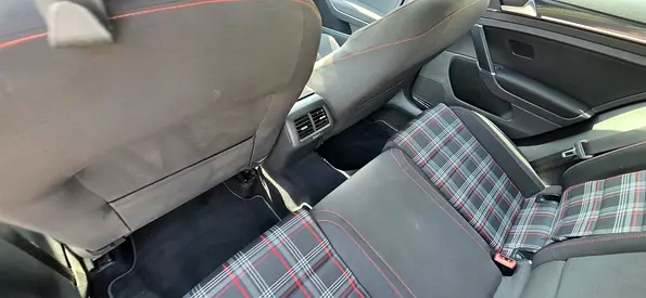2017 Volkswagen GOLF GTI — миниатюра 13