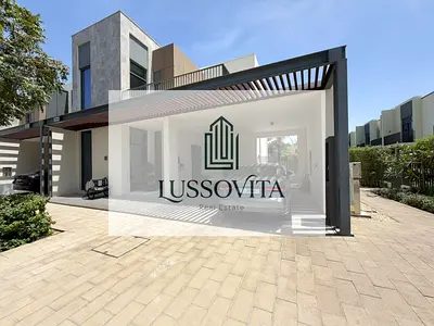 4-BR Townhouse | Spacious Layout | Landscaped