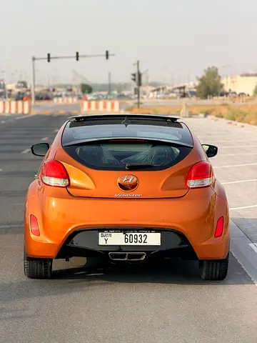 صورة 5 لـ 2015 Hyundai VELOSTER