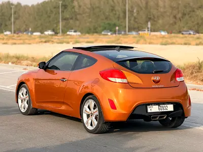 صورة 6 لـ 2015 Hyundai VELOSTER