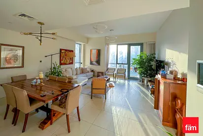 Big Layout | Investment Deal | Mid Floor | Vacant