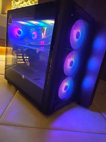 Gaming PC + 280Hz Monitor + Razer Setup | 4 Months Old | RTX 5060 Ti 16GB