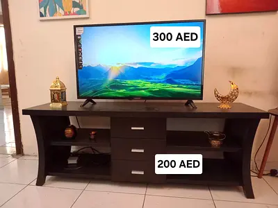40" LED Smart TV - Good Condition