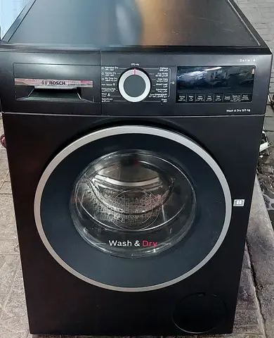 Brand BOSCH Series 4 Washer Dryer, 9/5kg, Large LED display, ActiveWater Plus,1400 RPM, Black