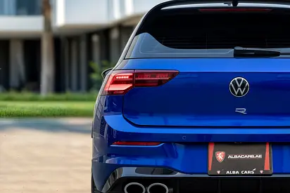 صورة 6 لـ 2023 Volkswagen GOLF R