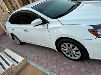 2017 Nissan SENTRA — миниатюра 3