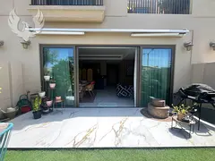 Community Facing | Larger Landscaped Garden