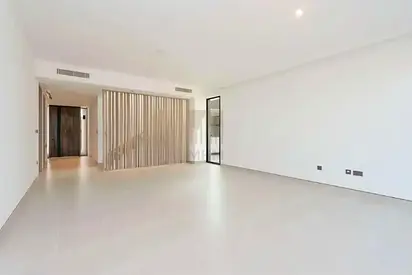 4 BHK + Maid +Drivers Room | Best Option | Prime Locations
