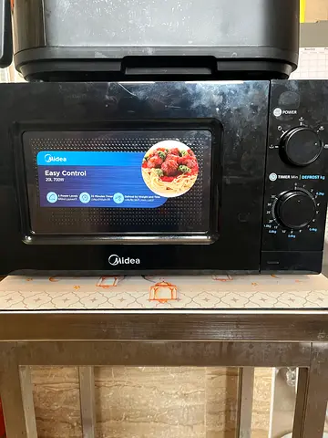 Microwave oven