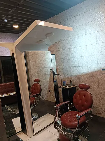 Barber salon styling station with mirror and chair urgent sell